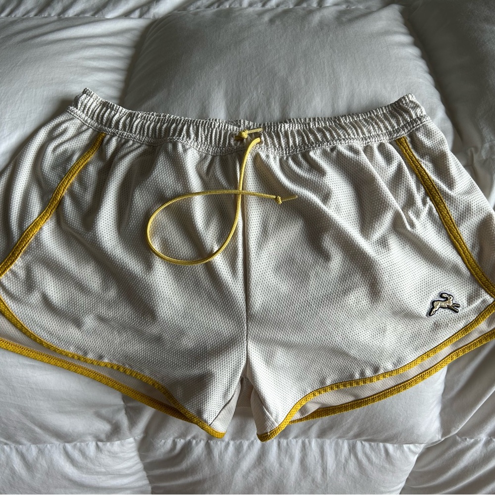 Tracksmith Women’s Van Cortland Running Shorts